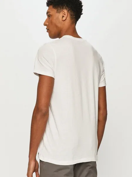 Lee Tricou murdar alb