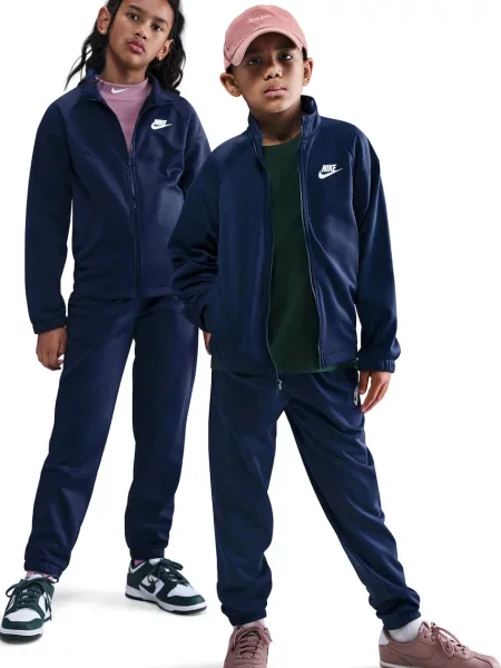 Детский спортивный костюм Nike