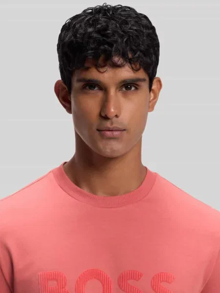 T-shirt o kroju regular fit z mieszanki bawełny Boss Green