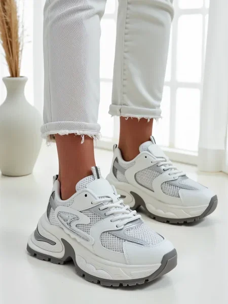 Sneakerși Resti alb