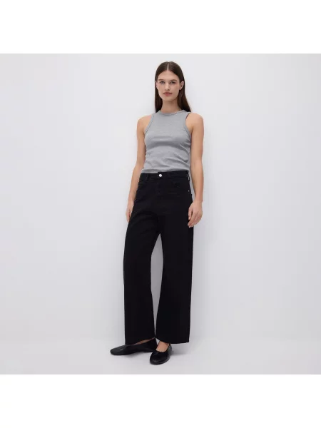 Reserved Džíny wide leg se zkrácenou nohavicí černý