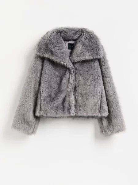 Куртка Reserved из искусственного меха серая