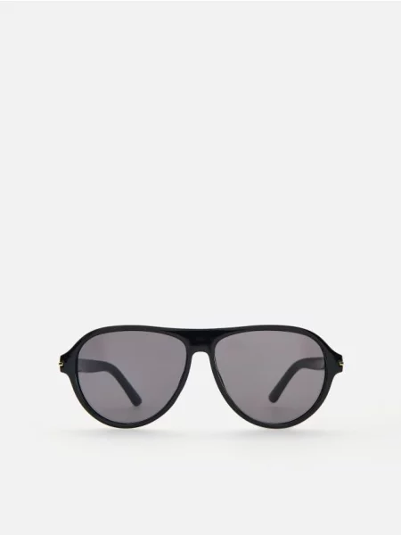Reserved Ochelari de soare negru