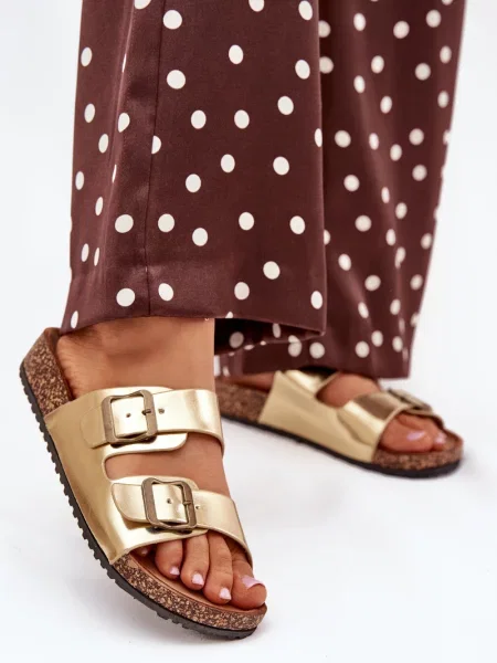 Sandály Evento na platformě zlaté