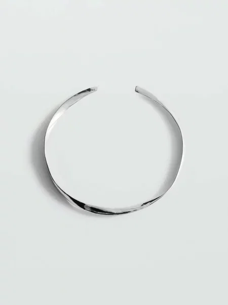 Naszyjnik choker usztywniany srebrny Kobieta uniwersalny MANGO
