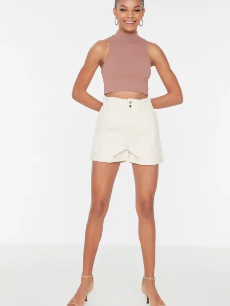 Pantaloni scurți din denim Trendyol alb