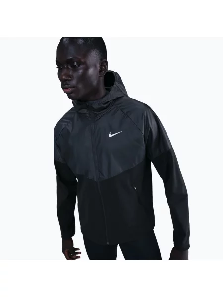 Geacă de alergare pentru bărbați Nike Miler Repel Winterized black/anthracite negru