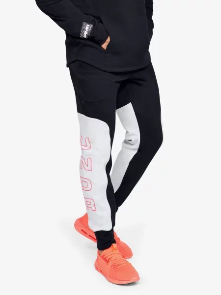 Pantaloni sport Under Armour din fleece negru