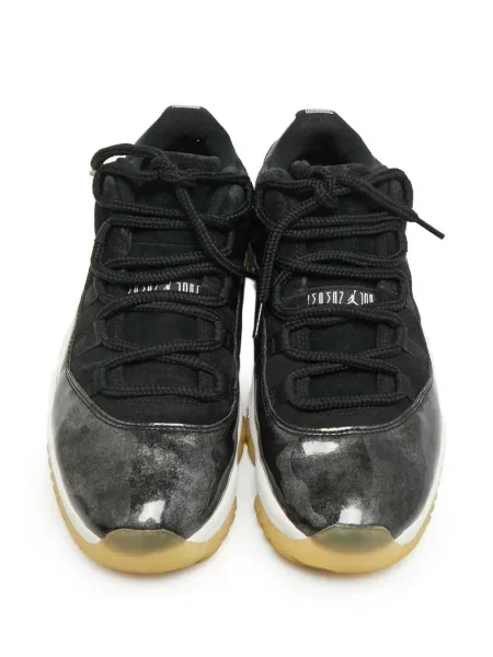 Sneaker Jordan fekete