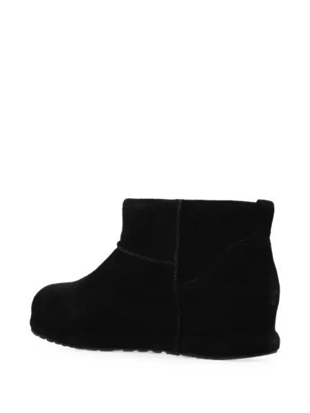 Класически боти до глезена Ugg черно