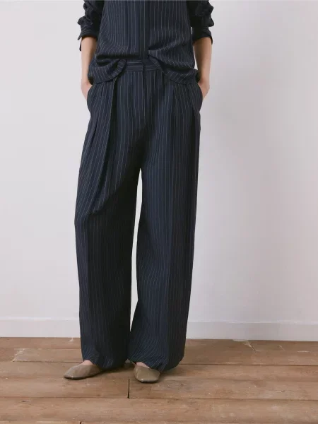 Класичні штани MANGO темно-синій модал/поліестер сині