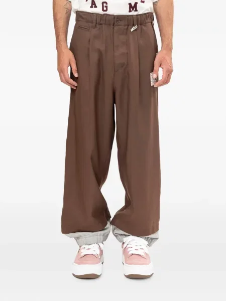 Pantaloni Maison Mihara Yasuhiro din țesătură twill maro