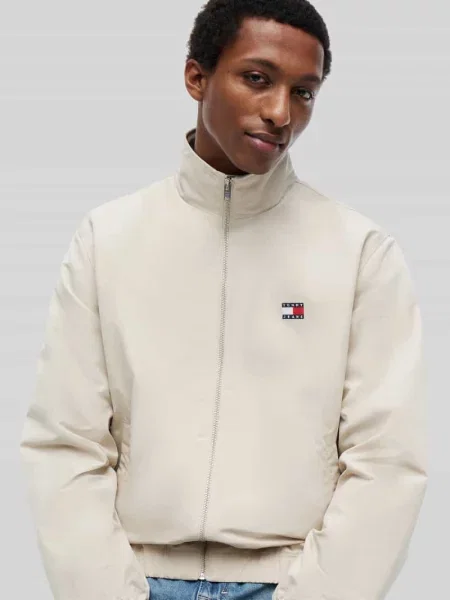 Kurtka Tommy Jeans z nadrukiem beżowa