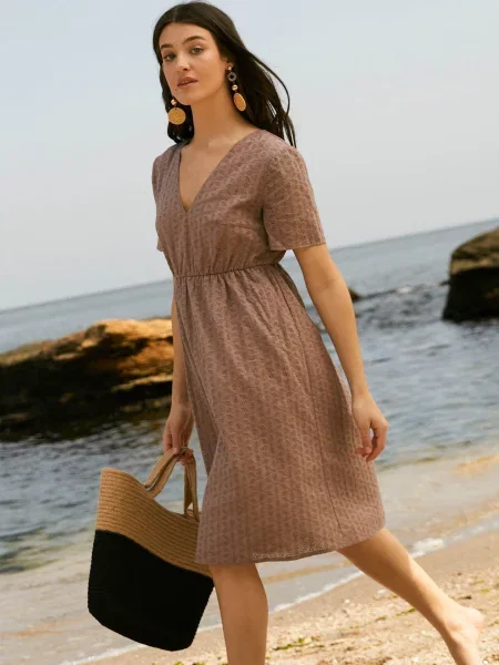 Сукня міні Seventeen коричневий