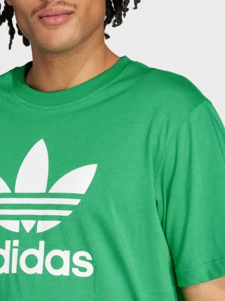 Adidas Футболка зелений