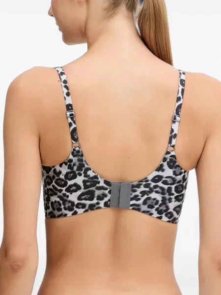 Sutien Chantelle cu imagine cu model leopard alb