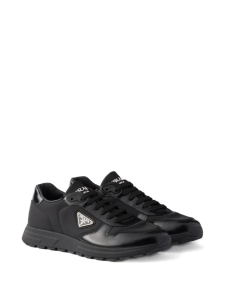 Sneakerși Prada din piele negru