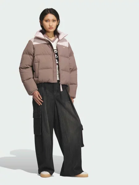 Демисезонная куртка Adidas коричневая