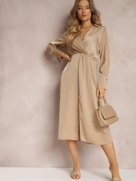 Rochie satin tip creion cu și lanț în talie Shaffa bej