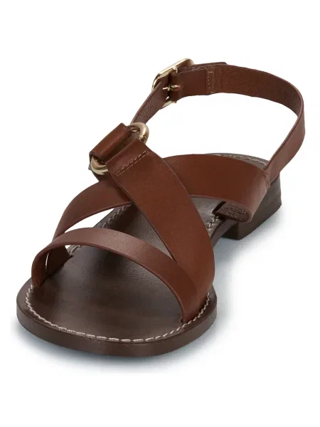 Pantofi Betty London maro