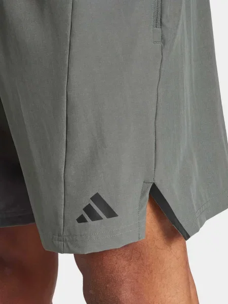 Спортивные шорты Adidas серые