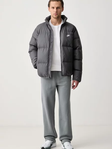 Nike Sportswear футболка Premium Essentials