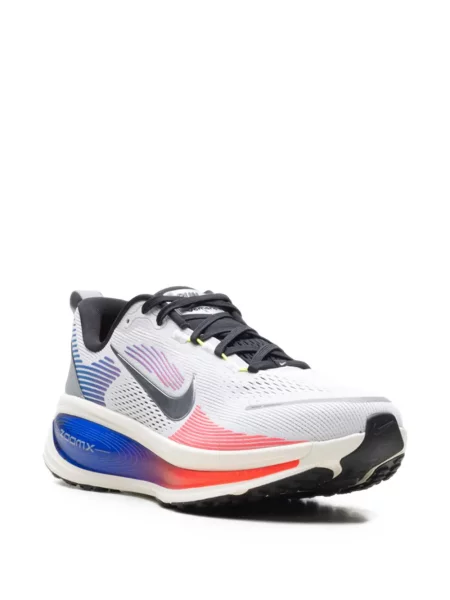 Sneakerși Nike Zoom alb