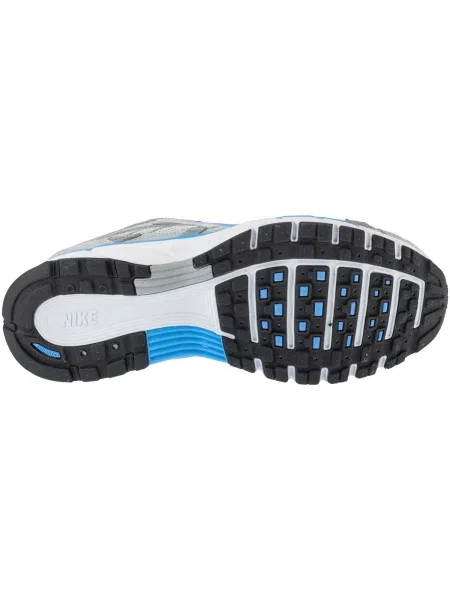 Pantofi Nike argintiu