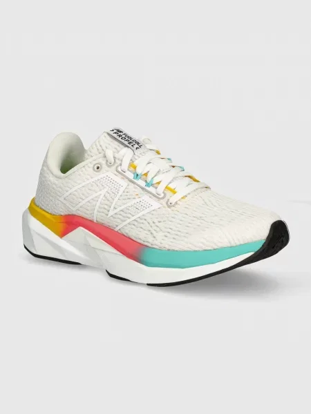 Обувки за бягане New Balance Fuelcell Propel v5 бяло