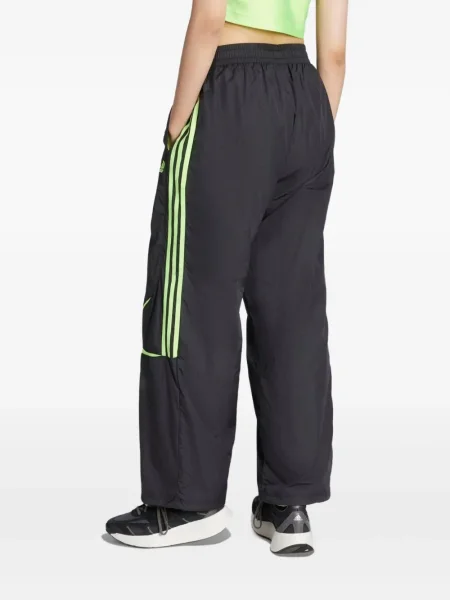 Pantaloni Adidas cu broderie negru