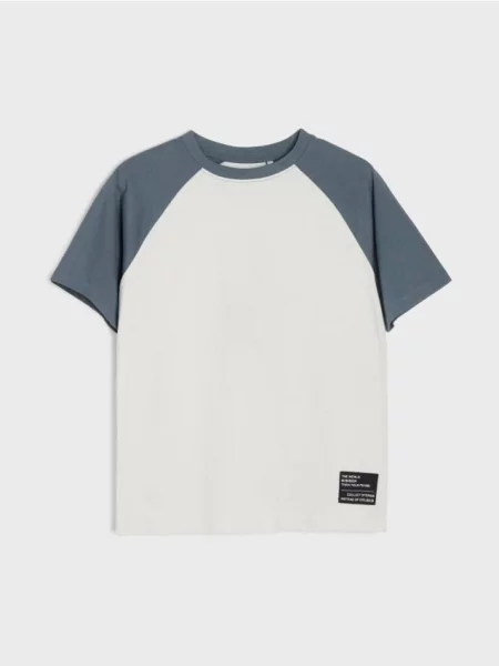Sinsay oversize tričko vícebarevná