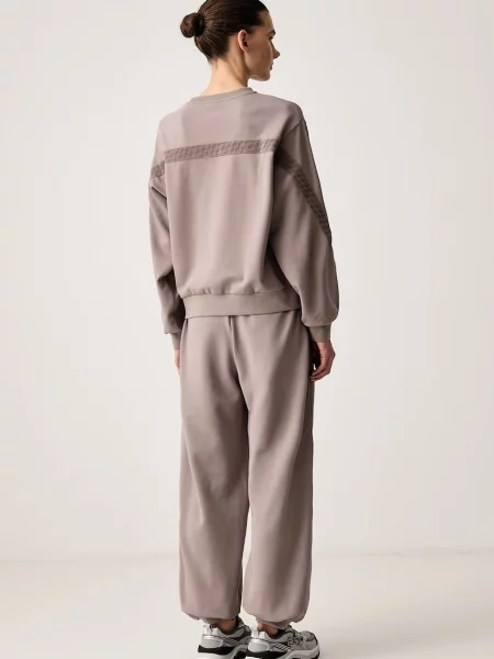 Emporio Armani komplet dresowy brązowy