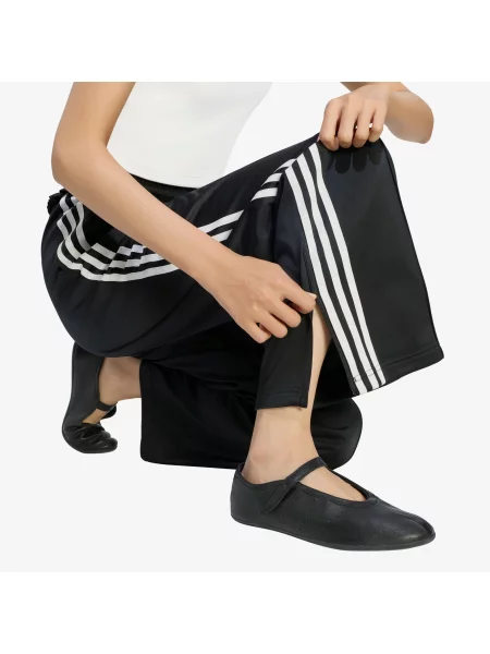 Tek hlače Adidas Originals črna