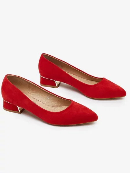 Salonarji Resti rdeča