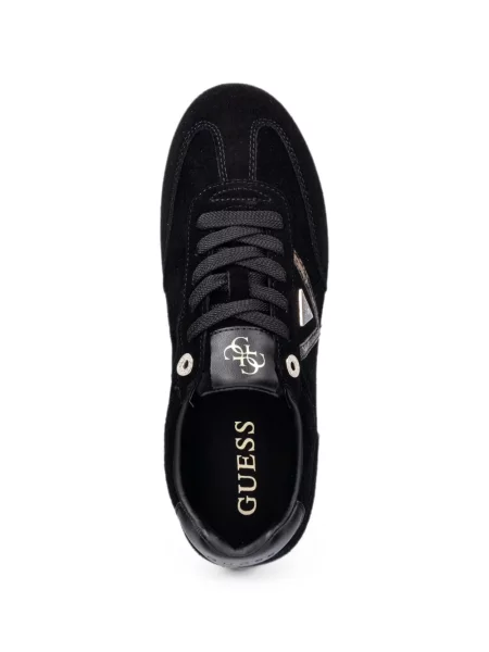 Szarvasbőr sneaker Guess autogrammal fekete