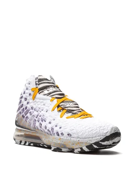 Sneakersy Nike LeBron białe