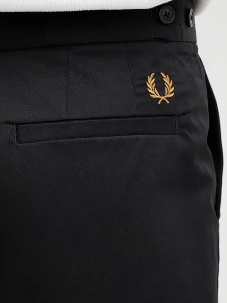 Fred Perry шорти