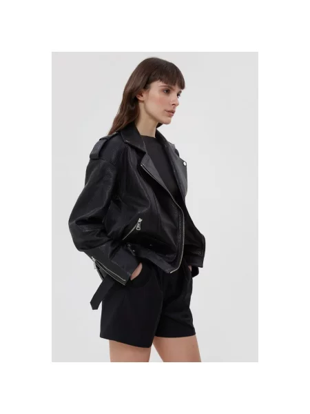 Байкерская кожаная куртка Estro черная