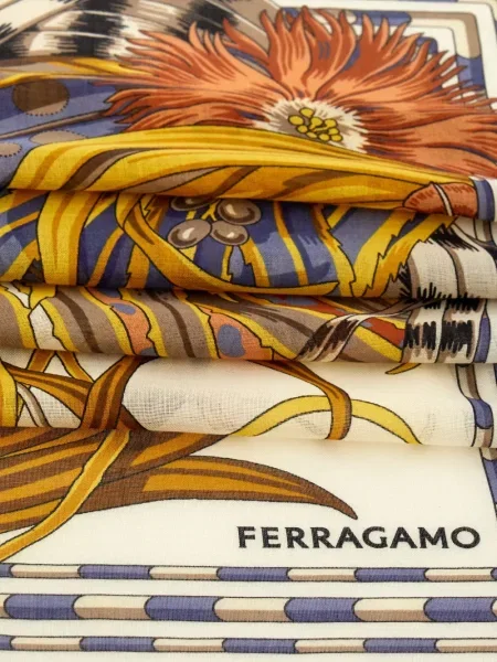 Fular Ferragamo cu imagine