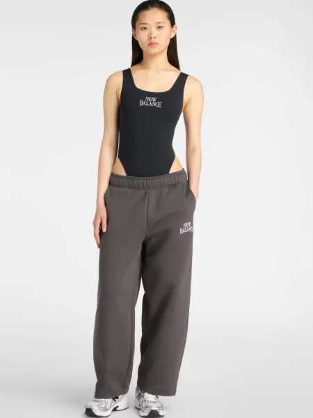 Боді New Balance чорне