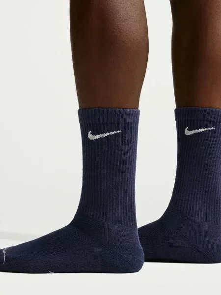 Nike Sportswear шкарпетки з бавовною Everyday Elevated 3 шт.