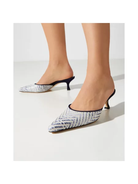 Klapki mules Manolo Blahnik skórzane białe