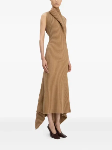 Rochie midi Victoria Beckham drapată până la genunchi de costum
