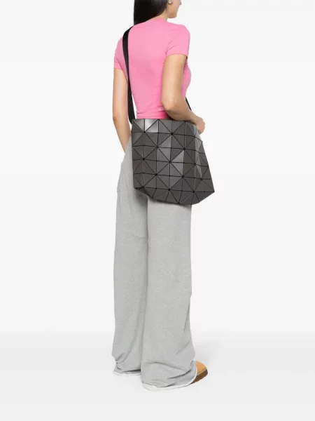 Rankinė per petį Bao Bao Issey Miyake