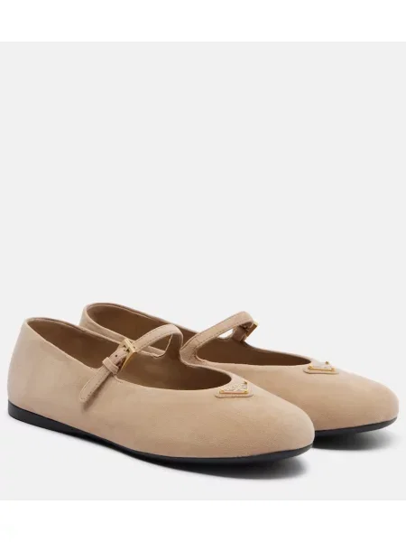 Pantofi cu toc Prada din piele de căprioară bej