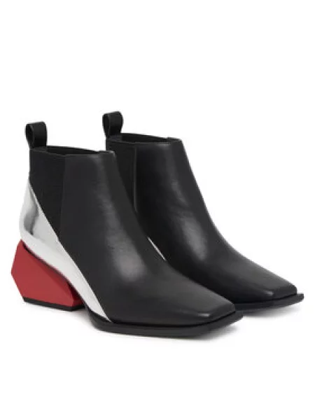 Polokozačky United Nude