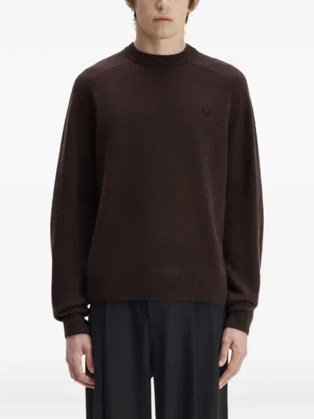 Pulover Fred Perry cu broderie maro