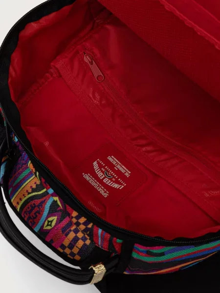 Рюкзак Sprayground в уличном стиле