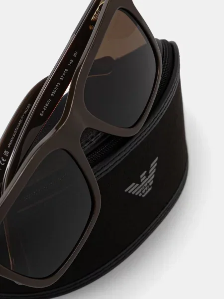 Emporio Armani napszemüveg barna