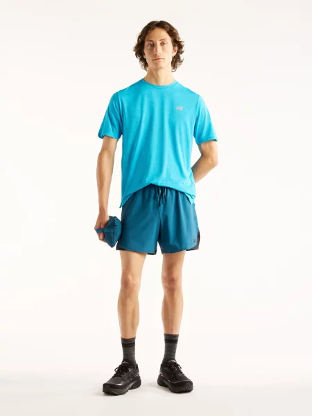 Спортивна футболка New Balance RC Essential блакитний